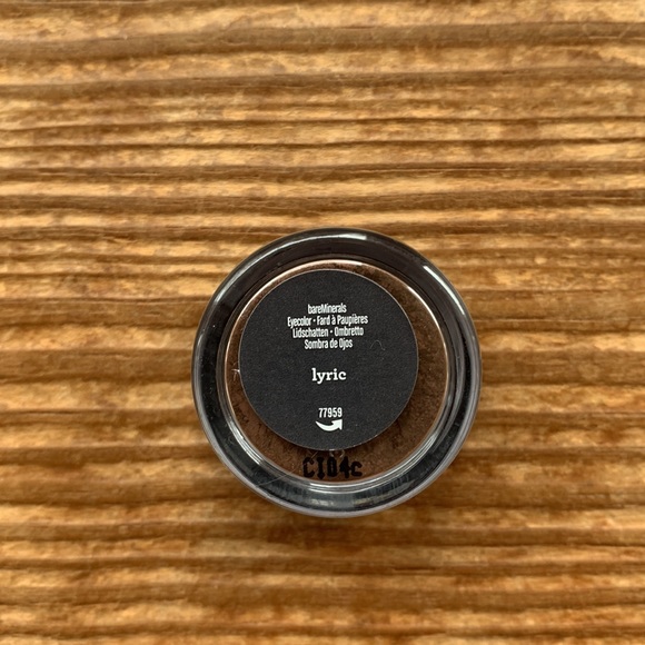 🎉HP🎉 New Lyric Eyeshadow Bare Minerals - Picture 1 of 3